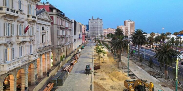 Cagliari, il cantiere infinito di via Roma riapre entro Ferragosto: ultimi ritocchi dopo oltre due anni di lavori