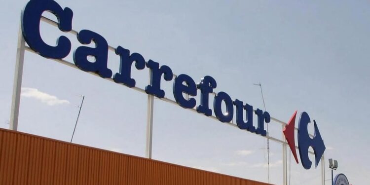 Carrefour cede tutto, incertezza per i 400 lavoratori sardi: “Ora si parli del futuro dei lavoratori”