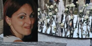 A Solarussa un abbraccio immortale per ricordare la dottoressa buona barbaramente uccisa