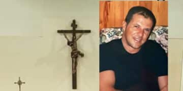 A Pirri l’ultimo saluto a Gianluca Perra, 56 anni, il sub deceduto il 4 luglio: “Vola in alto”