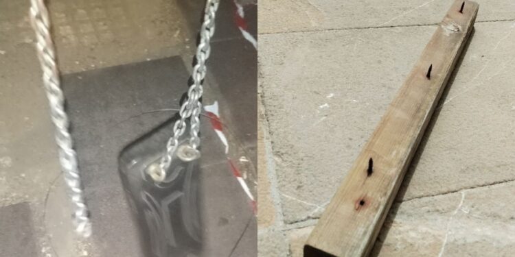 Villa San Pietro, l’altalena è danneggiata dai vandali: bimba cade a terra dopo un volo