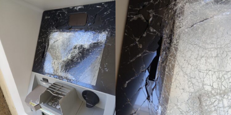 Serramanna, vandalizzato lo sportello bancomat: disagi per i cittadini