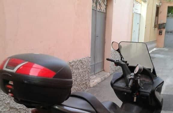 Speronato in scooter mentre tornava a casa fra Elmas e San Sperate