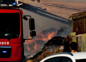 Ennesimo rogo a Villasor: in fiamme terreni, aziende e ovili