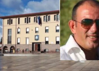 Con la moto contro un furgone a Carbonia, muore il 54enne Massimiliano Casu