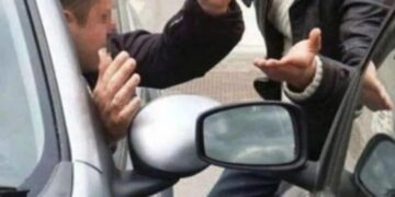 Truffa dello specchietto a Macchiareddu, ma il tentativo fallisce