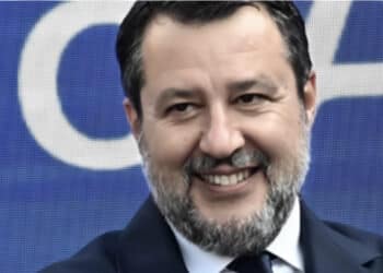 Salvini firma il decreto sull’alcolock: cosa cambia