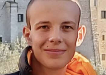 Giovanni muore a 19 anni per una malattia, la lettera ai genitori: “Non mi ha fermato dal vivere a pieno”