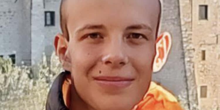 Giovanni muore a 19 anni per una malattia, la lettera ai genitori: “Non mi ha fermato dal vivere a pieno”