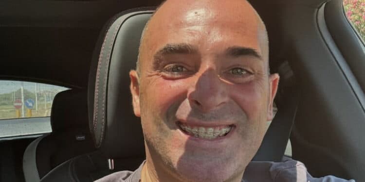 La tragedia di Roberto Cabras, il toccante sfogo della ex moglie: “Il tuo silenzio era un grido che non abbiamo saputo ascoltare”