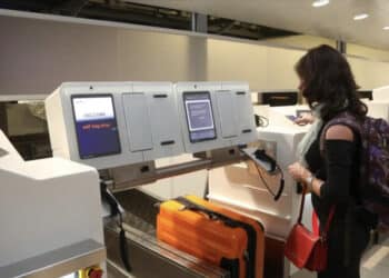 Controlli più veloci per chi vola in Italia e in Europa: niente documento d’identità al gate, basterà la carta d’imbarco