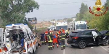 Arzachena, la statale 125 si macchia di sangue: morti due giovani di 20 anni, gravissimo un sedicenne