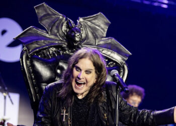 Addio alla leggenda dell’heavy-metal Ozzy Osbourne: aveva 76 anni