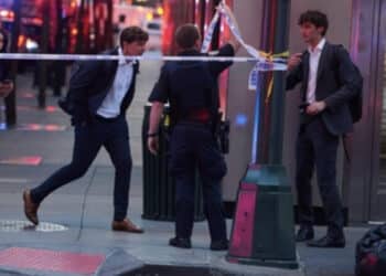 Follia in un grattacielo di Manhattan: uccide  4 persone e poi si toglie la vita