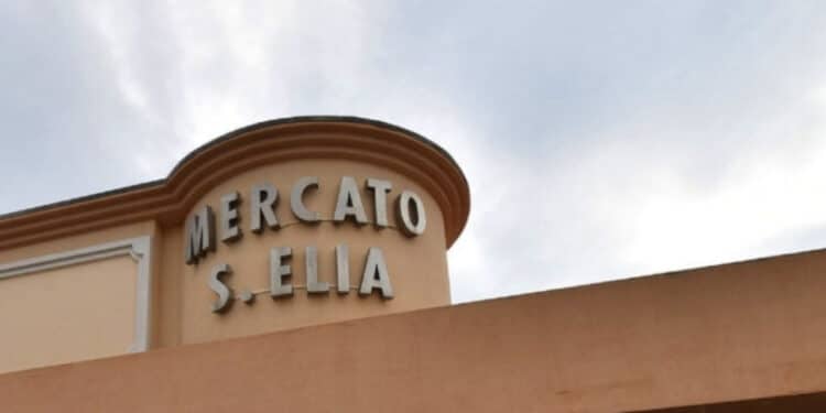 Cagliari, duro attacco del consigliere Mura alla giunta Zedda: “A Sant’Elia si parla di stadio e rigenerazione, ma si chiudono i luoghi della comunità”