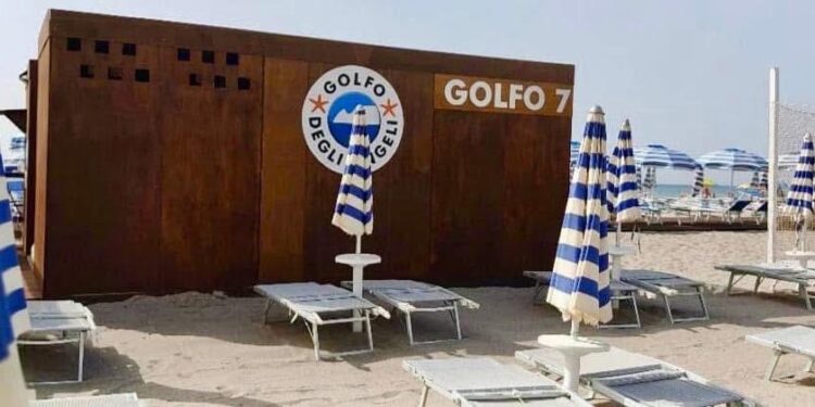 A Cagliari “Un mare di emozioni”: in un mese 250 disabili gratuitamente al Poetto