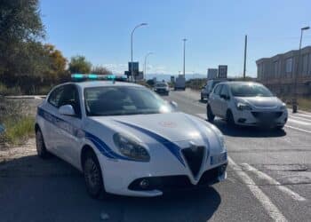 Quartucciu, prima l’incidente poi la fuga dal carrozziere: pirata individuato in poche ore dalla polizia