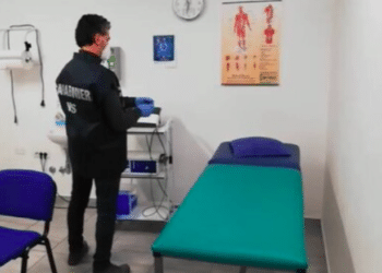 Medicina estetica abusiva, denunciata una 35enne a Cagliari