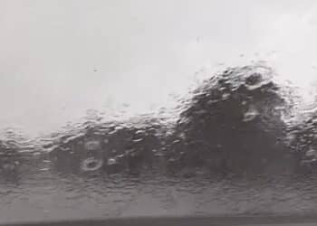 Temporali forti e localizzati spaccano in due la Sardegna: dove non piove si boccheggia