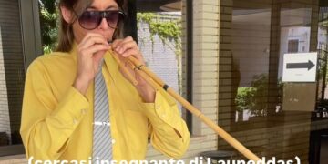 Lucio Corsi fa impazzire i fan in Sardegna: “Cercasi insegnante di Launeddas”