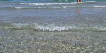 Cuglieri, 61enne sta per annegare: salvata dalla bagnina