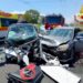 Viale Marconi, pauroso scontro frontale tra una Opel e una Smart: due feriti estratti dalle lamiere