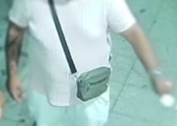 Cena e sigaretta, ma il conto resta al tavolo: una intera famiglia va via senza pagare nella paninoteca “Fame Cosmica” di Cagliari