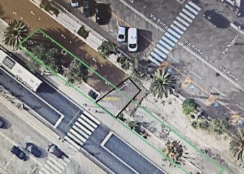 Cagliari, via Roma più ordinata ma meno funzionale: sparito il percorso pedonale verso il viale alberato