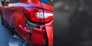 Quartu, auto in sosta travolta da pirata della strada: “So chi sei, paga i danni”