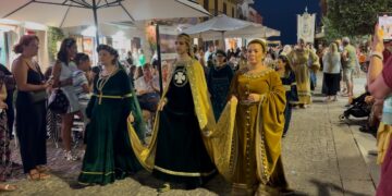 Santa Teresa Gallura compie 217 anni: città in festa fra musica e tradizione