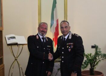 Si tuffa e salva un bagnante a Cala Sinzias, elogi per l’Appuntato Scelto Vincenzo Marangoni