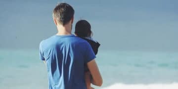 In tribunale a Cagliari per riuscire a vedere suo figlio: la spunta il padre, condannata la madre