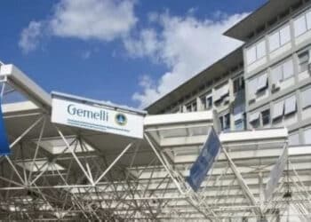 Undicenne intossicato dal botulino durante la festa a Monserrato, tracheostomia al Gemelli di Roma