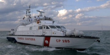 Tragedia a Lampedusa, morti 26 migranti fra cui una neonata