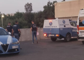 Cagliari, algerino accoltellato in piazza Matteotti: la violenza di Ferragosto