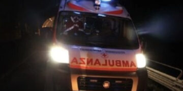 Tre ragazzini vengono investiti da un’auto pirata: morto un 16enne