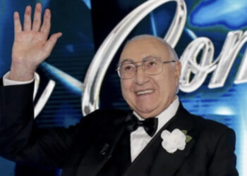 Il lungo e commosso addio a Pippo Baudo: da Lorella Cuccarini ad Enrico Brignano, tutti per dire l’ultimo “Grazie”