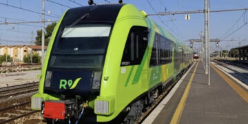 Decimomannu, dramma nei pressi della stazione ferroviaria: una donna è morta investita dal treno