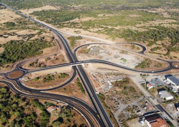 Statale 131, ecco il nuovo svincolo di Paulilatino: lo spettacolare VIDEO del drone dall’alto