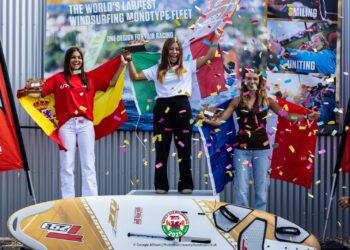 Windsurf, la cagliaritana Teresa Medde per la seconda volta campionessa del mondo