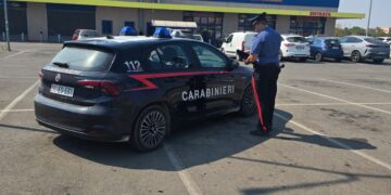 Selargius, shopping di detersivi e profumi senza passare in cassa: arrestato 49enne