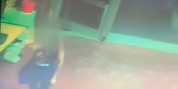 Selargius, le viene regalato del pane ma prima aveva rubato un trapano: “Quanto ci hai guadagnato con quello che hai preso?”