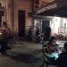 Incredibile a Cagliari in piazza Yenne: ristoranti di nuovo al buio, turisti esterrefatti