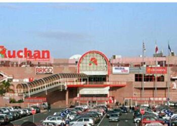 Cagliari, come erano belle le Città Mercato: in migliaia a spinte nei negozi, ora a Pirri regna la cattedrale nel deserto