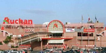 Cagliari, come erano belle le Città Mercato: in migliaia a spinte nei negozi, ora a Pirri regna la cattedrale nel deserto