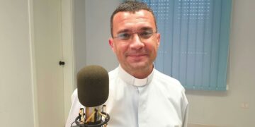 Don Emanuele Mameli lascia Mulinu Becciu e va ad Assemini: “Un uomo coraggioso, mancherà tanto al quartiere”