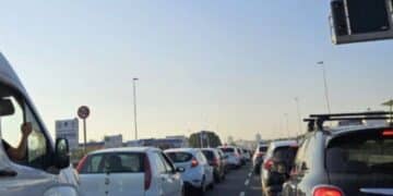 Cagliari, primo settembre di caos: automobilisti bloccati 45 minuti in coda tra asse mediano e via dei Valenzani