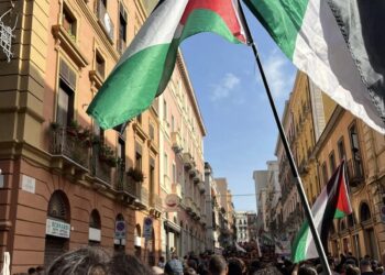 Cagliari per Gaza, in migliaia al corteo dei sindacati contro la strage dei bambini -VIDEO
