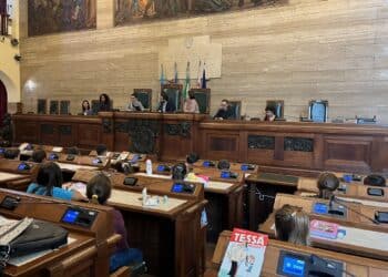 Consiglieri comunali per un giorno: i bambini illustrano i loro progetti per la città di Cagliari