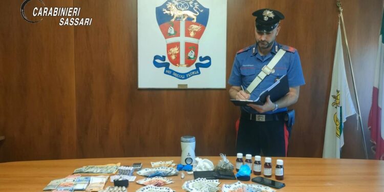 Sassari: 3 arresti per spaccio di eroina, cocaina, hashish e marijuana